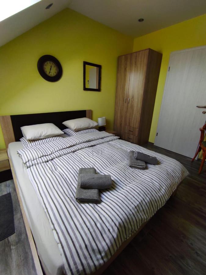 Accommodation "Old Town Dreznik" Rakovica Exterior foto