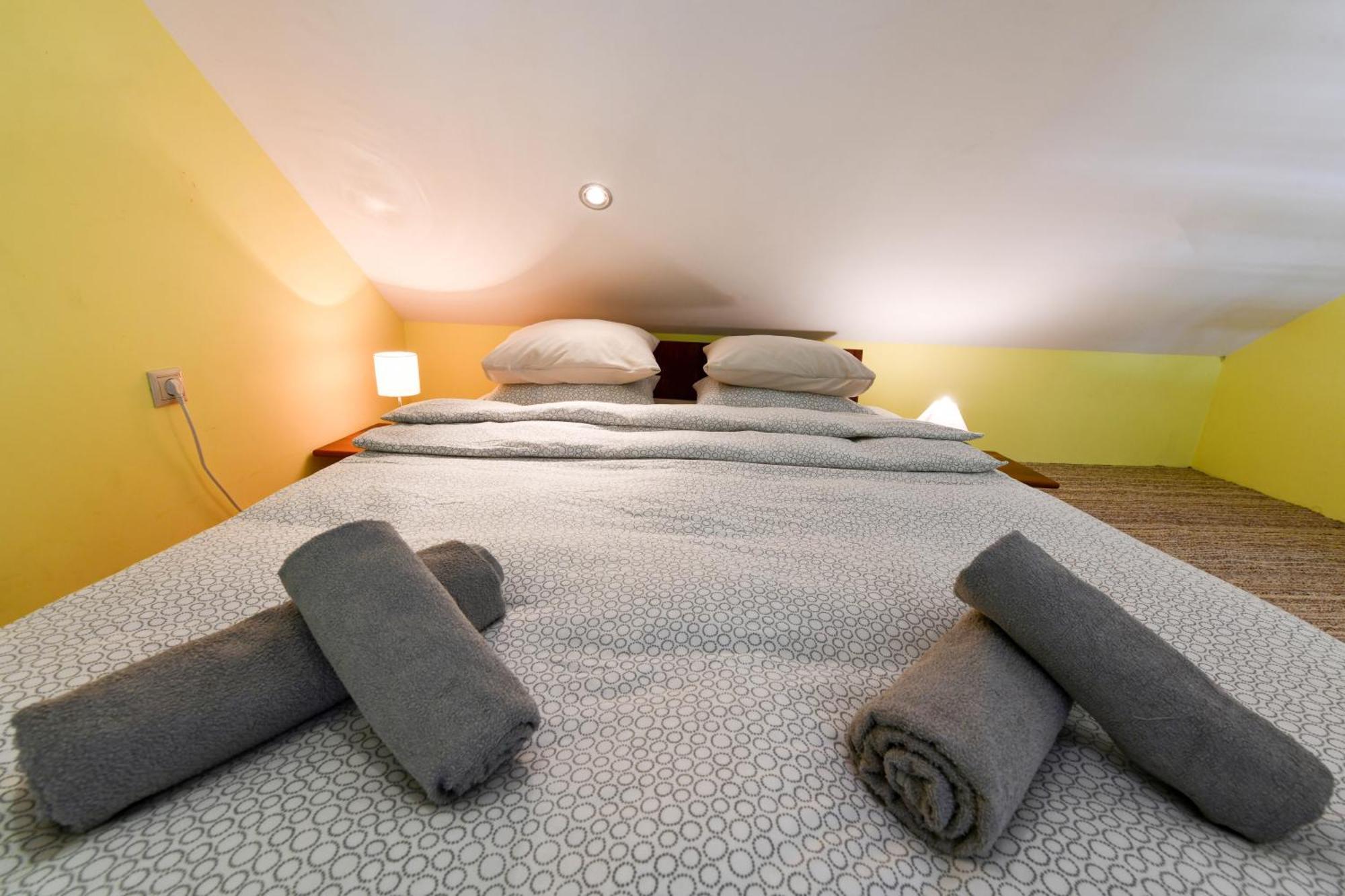 Accommodation "Old Town Dreznik" Rakovica Exterior foto